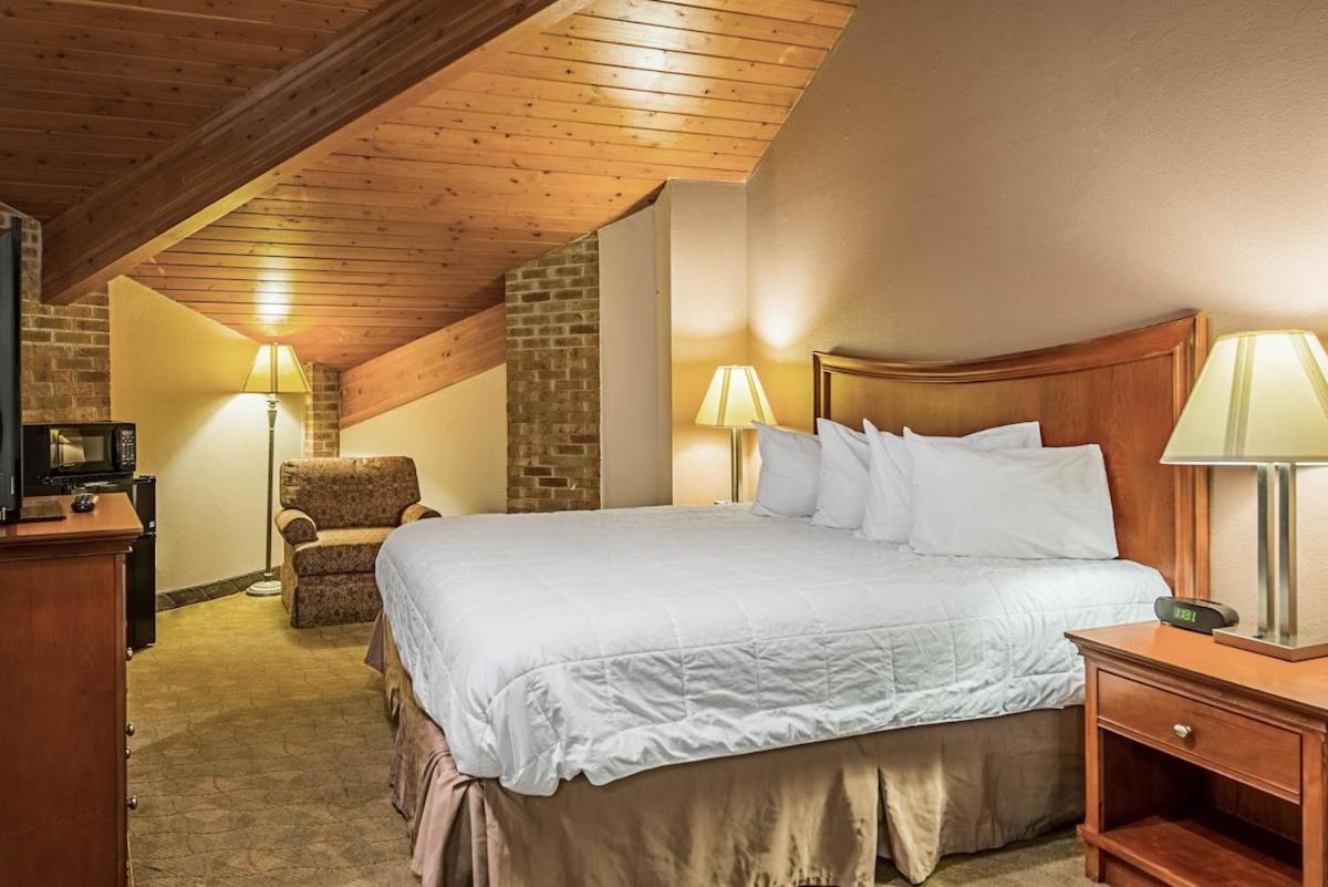 Royal Inn Suites Huntington Eksteriør bilde